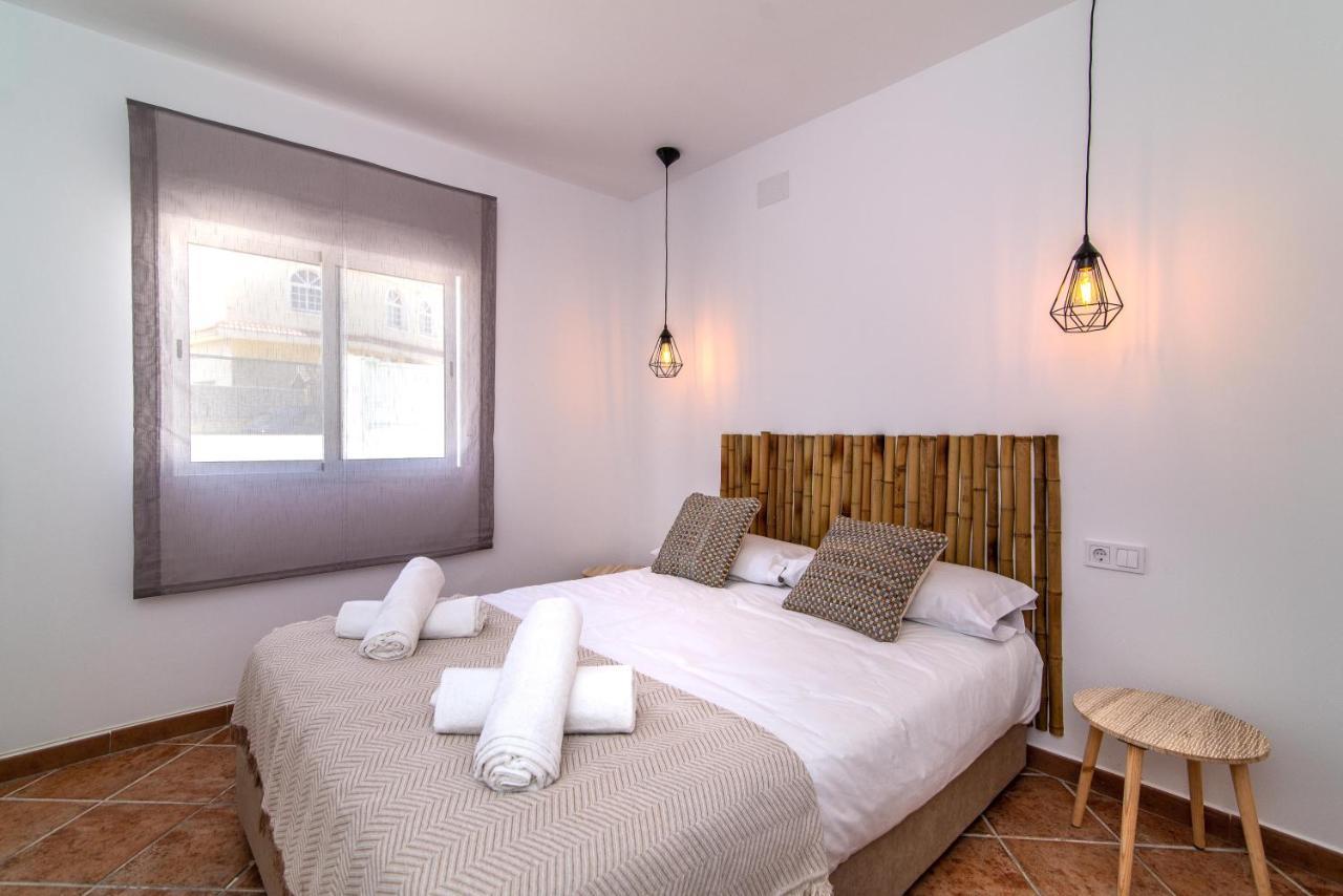 Palm Tree Villa - 5Bdr Paradise Pool / Chill Out Beds トレモリノス エクステリア 写真